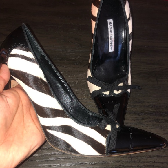 Manolo Blahnik Zebra Print Pumps (39.5)